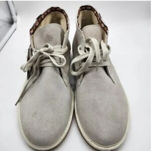 Grey suede leather casual shoes
